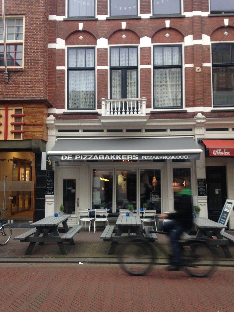 yesempatik-hollanda-haarlem-gezi-rehberi-pizza-bakkers